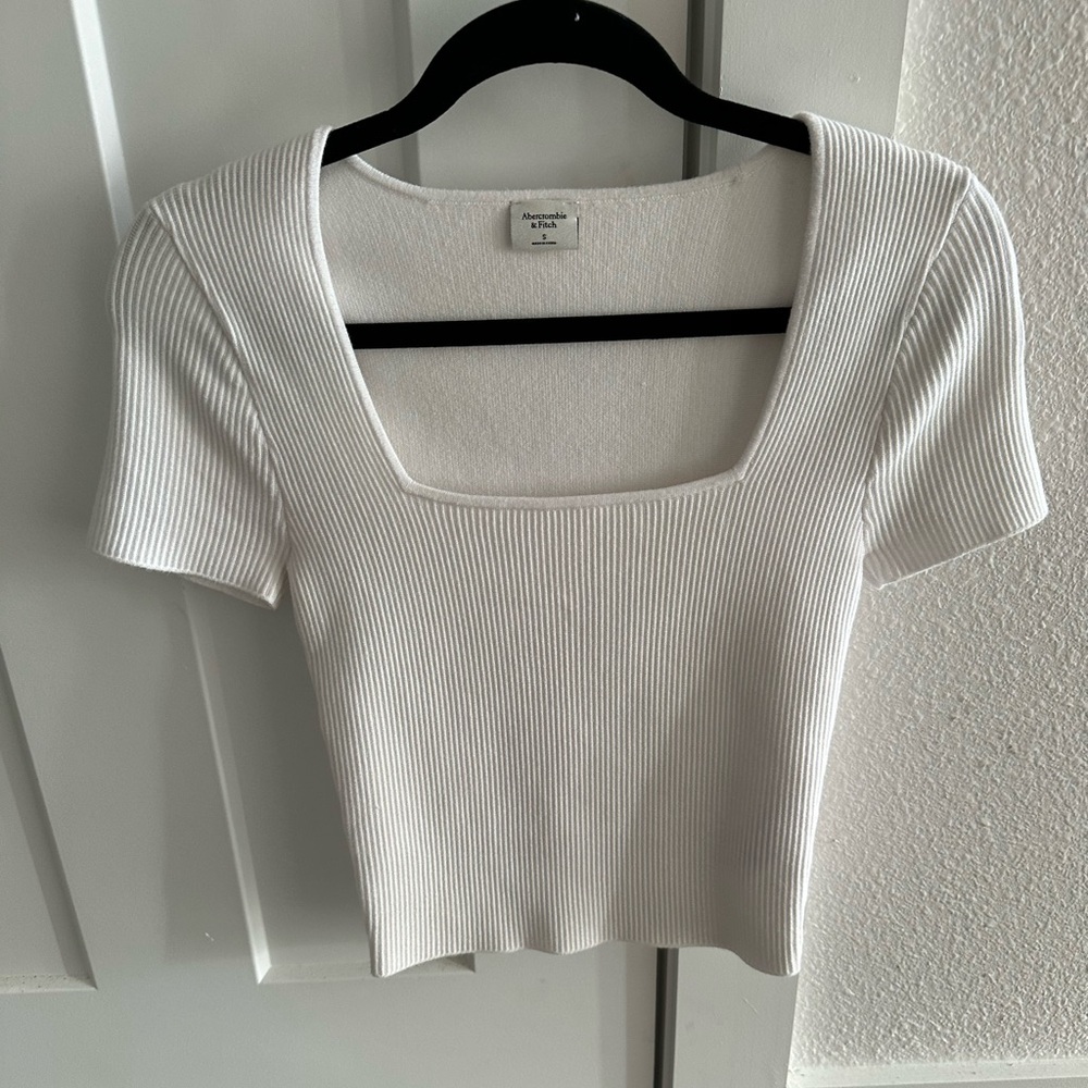 Abercrombie Short Sleeve Square Neck Ribbed Sweater in White Size S